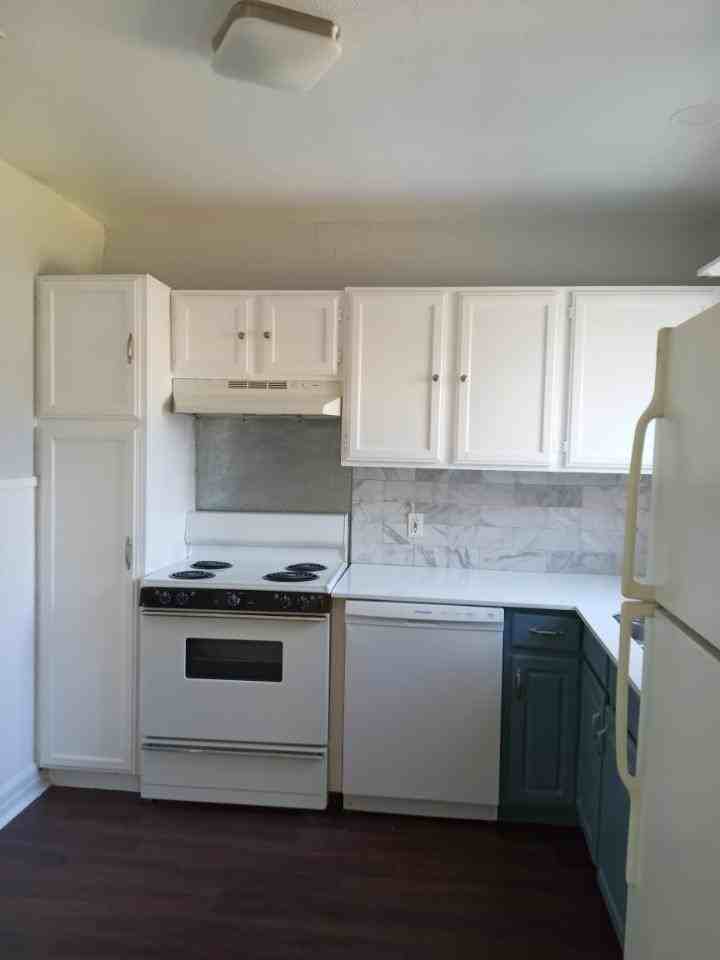 3129 Willing Ave #NA - Photo 2 of 8
