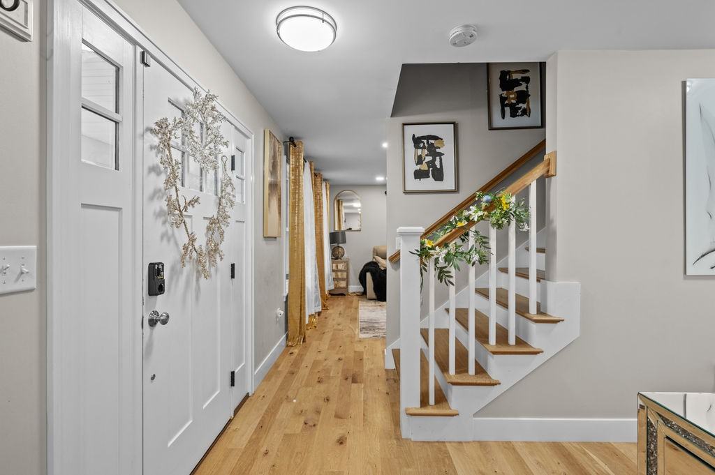 576 Main St #NA - Photo 4 of 8