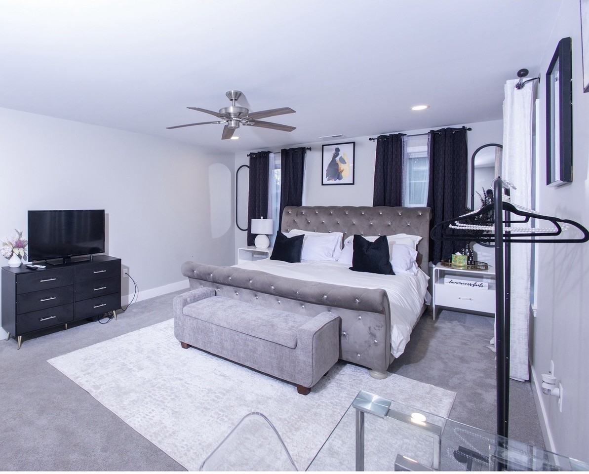 576 Main St #NA - Photo 6 of 8