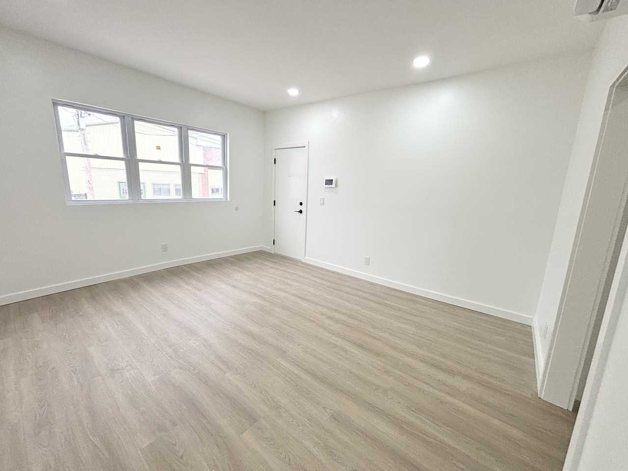 165 W Main St #2 - Photo 6 of 13