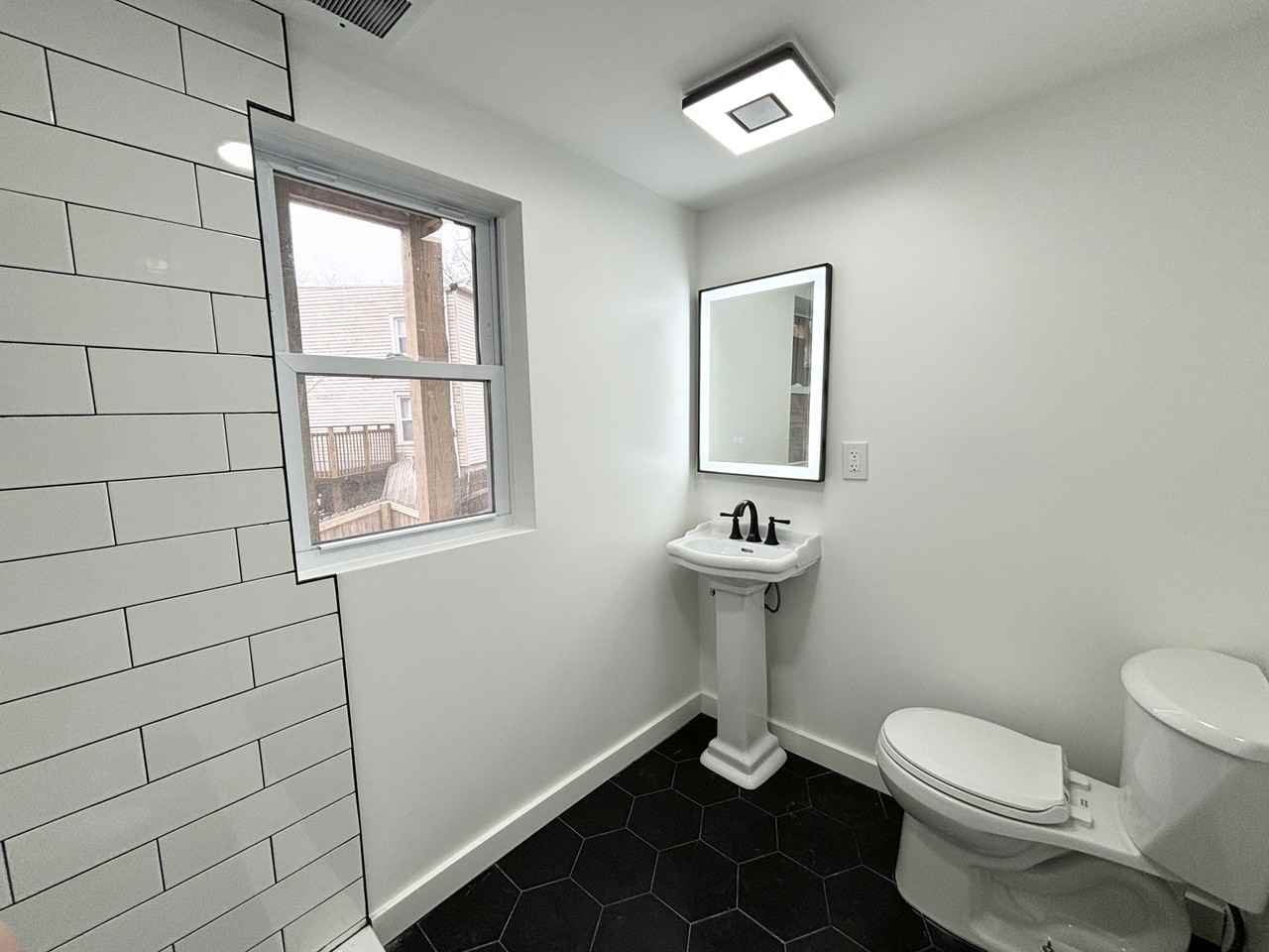 165 W Main St #2 - Photo 7 of 13