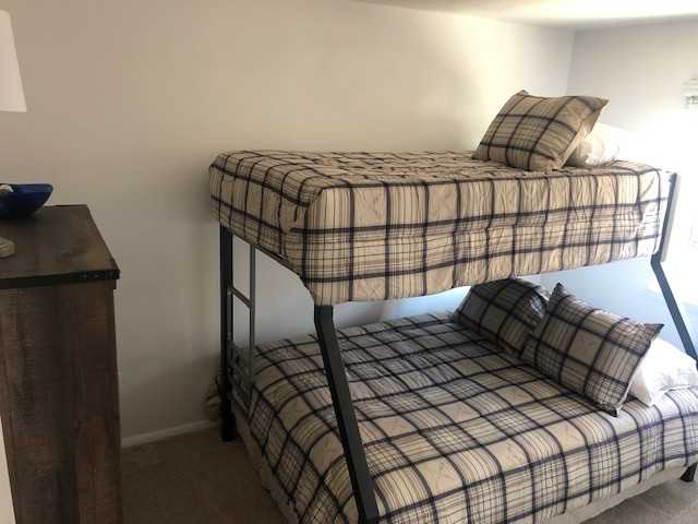 455 S Millward St #4 - Photo 6 of 8