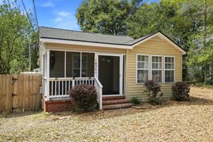 1826 Waddell St #A - Photo 1 of 1