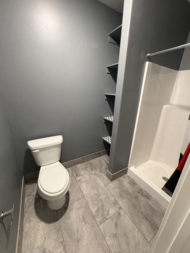1742 Degiorgio St #NA - Photo 5 of 30