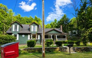 featured image of 202 Alger St #A