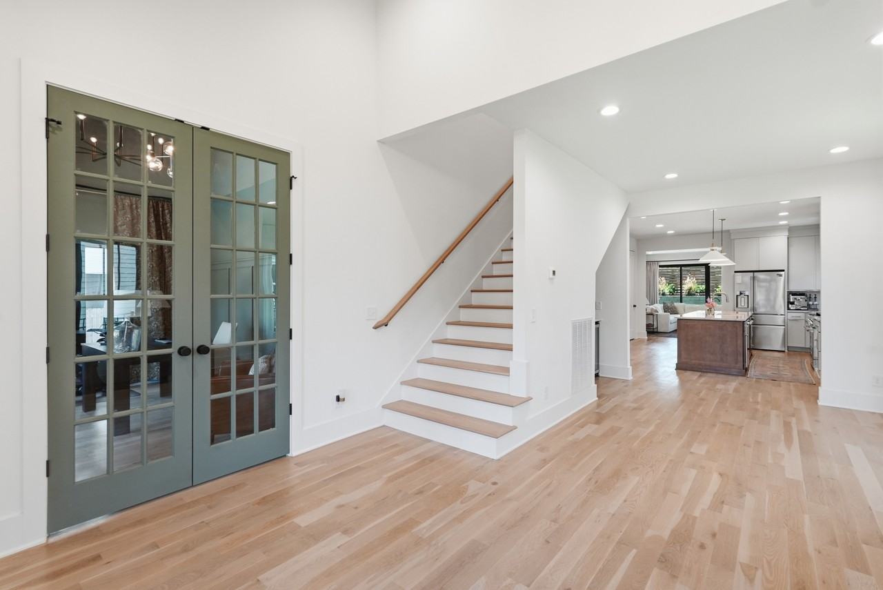 1118 Douglas Ave #NA - Photo 4 of 44