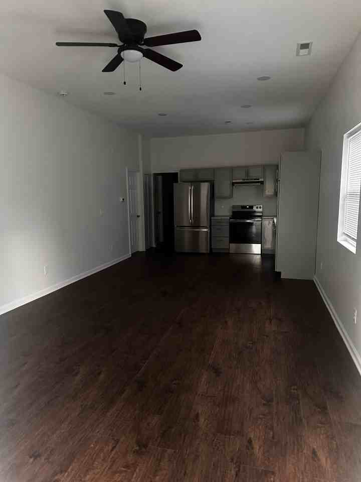 821 Morris Ave #NA - Photo 3 of 14
