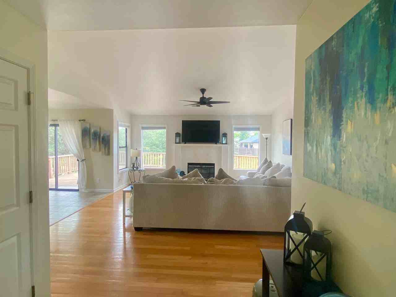 2140 Hartly Cir #NA - Photo 2 of 7