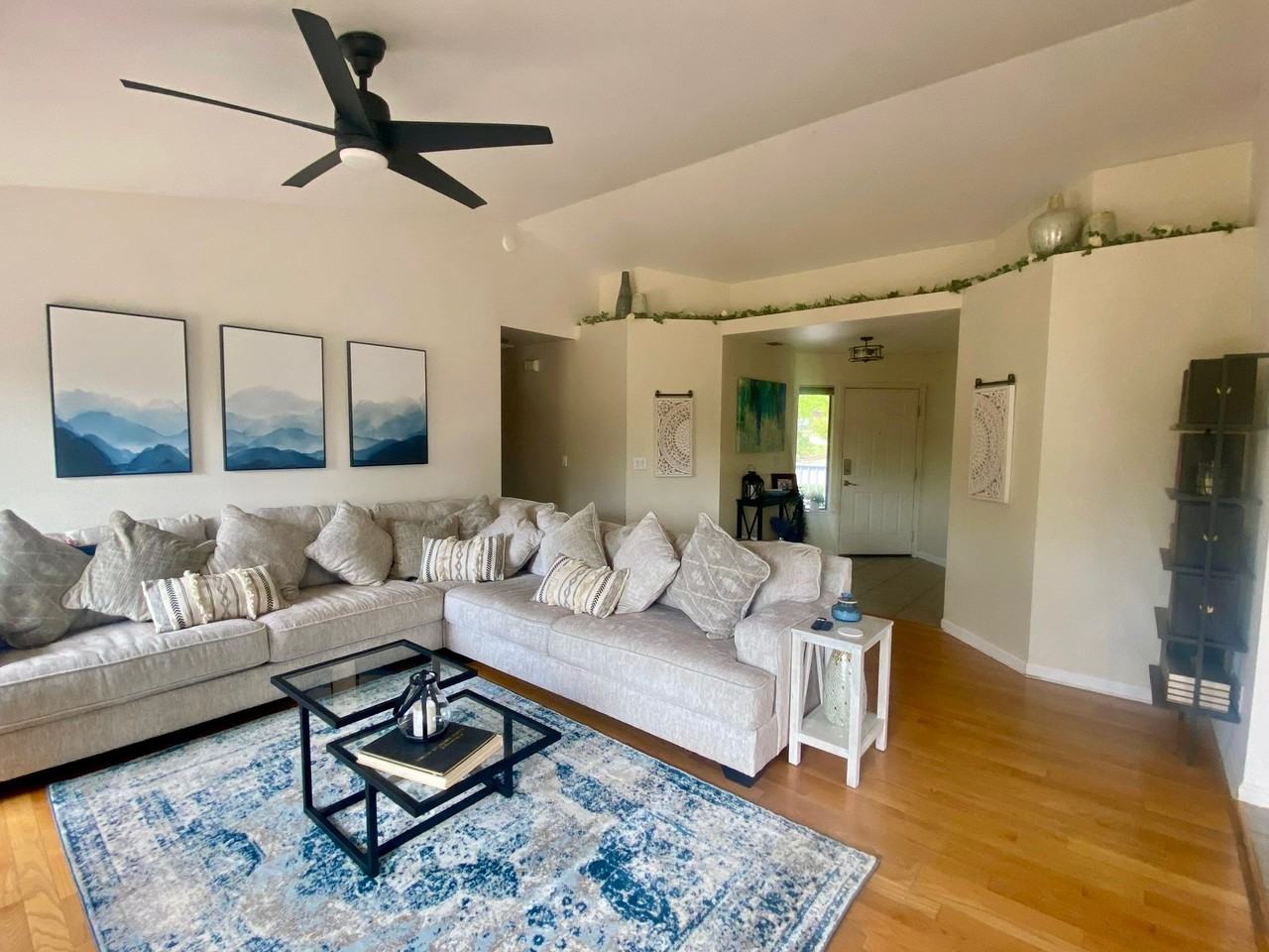 2140 Hartly Cir #NA - Photo 3 of 7