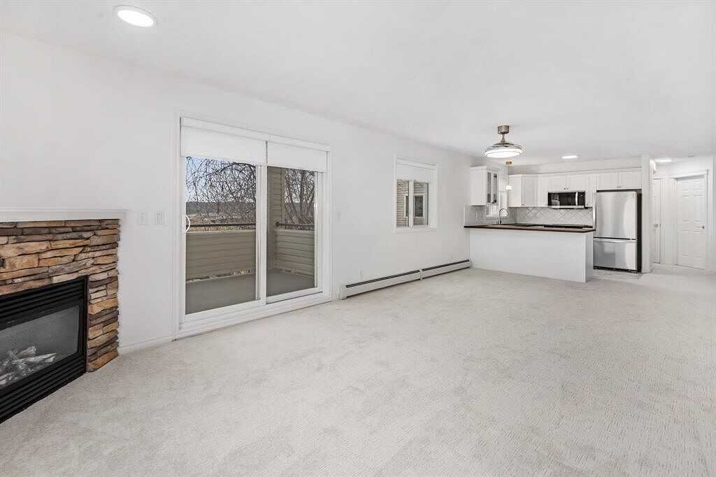 7451 Mountain View Terraces - Photo 5 of 25