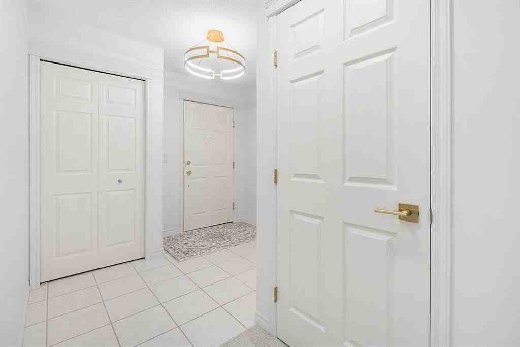 7451 Mountain View Terraces - Photo 6 of 25