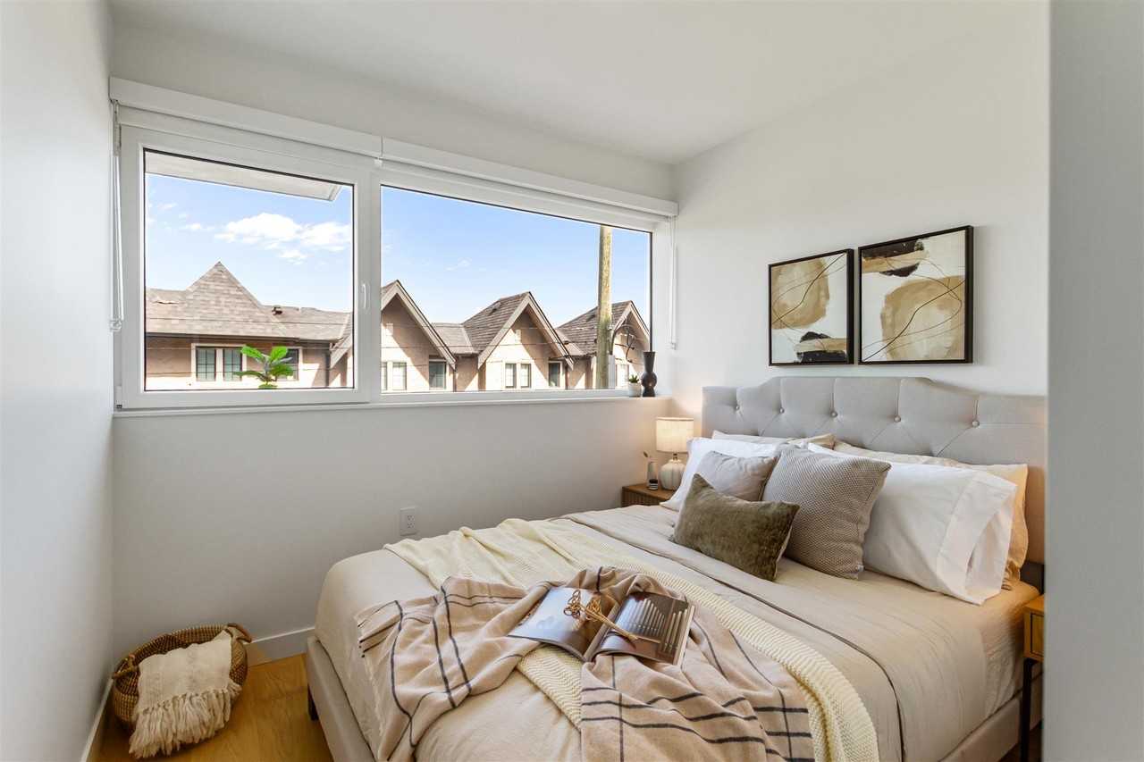 8120 Oak Street #307 - Photo 5 of 9