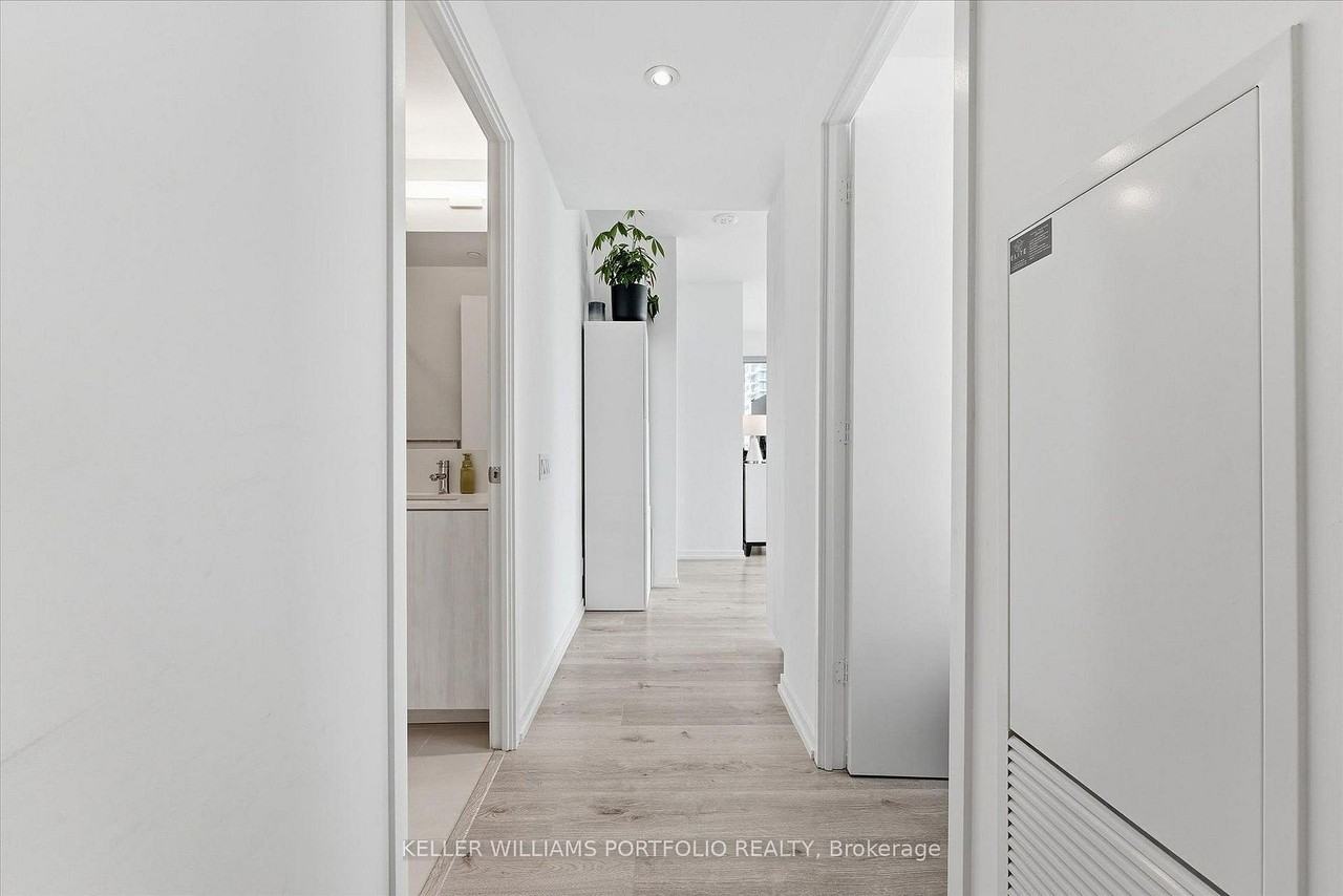 7890 Jane Street #3506 - Photo 5 of 22