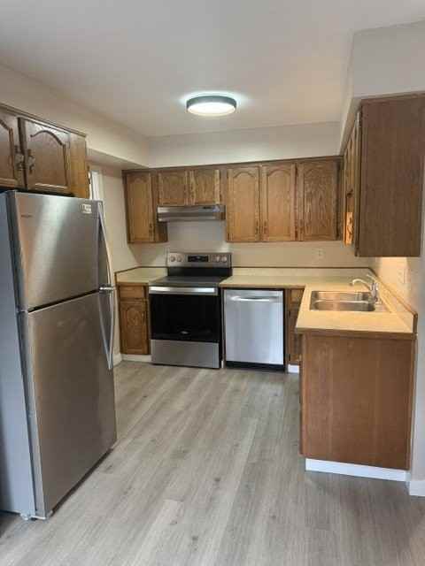 4285 Bond St - Photo 2 of 11