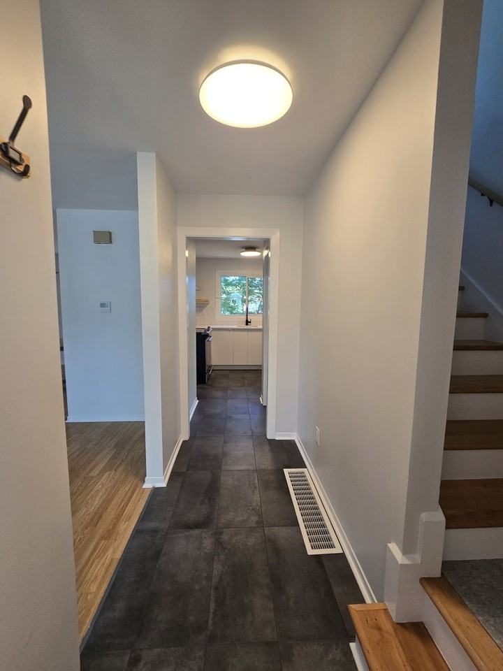 41 Dipper Cres - Photo 6 of 13