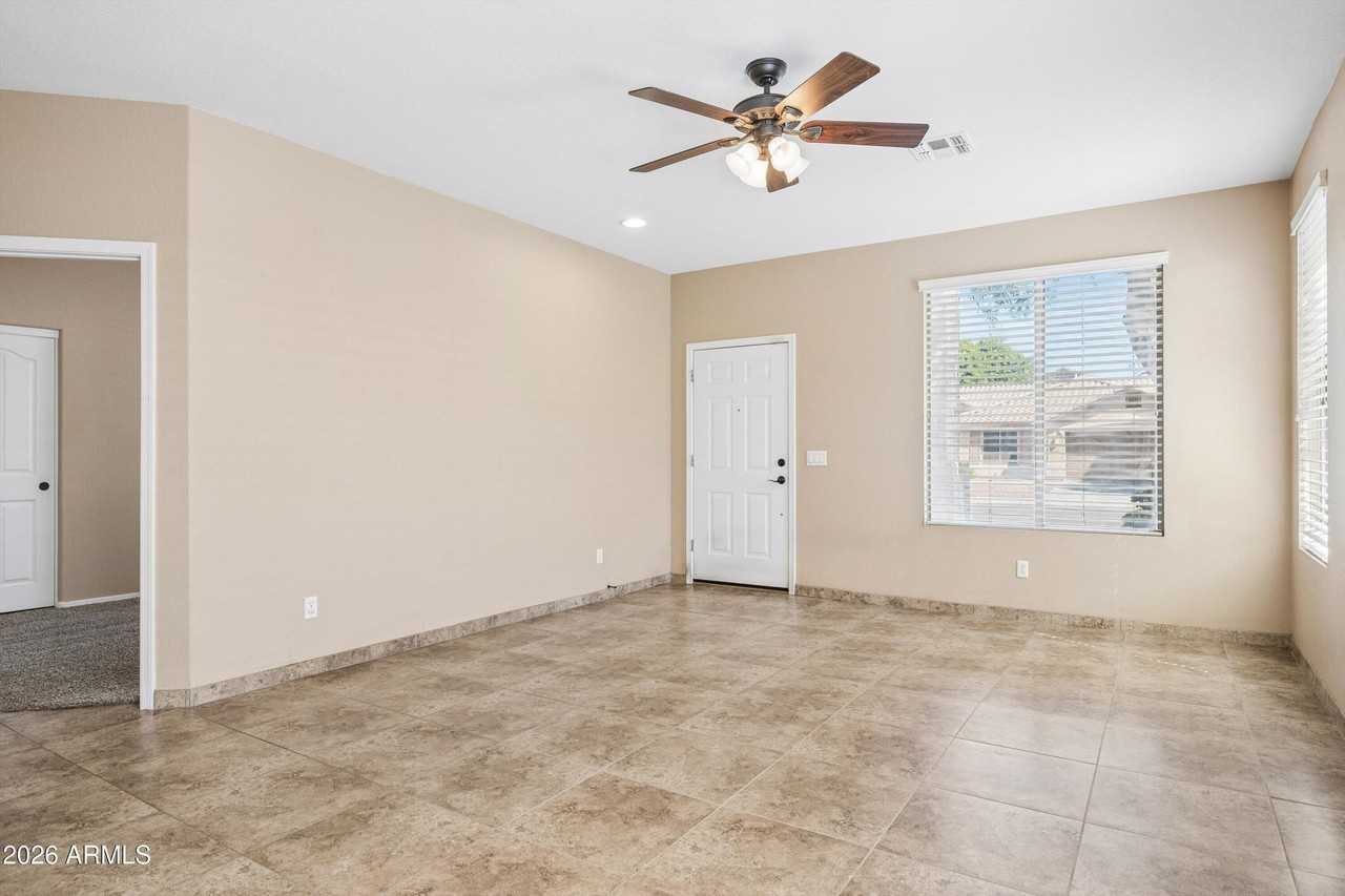 9161 W Salter Dr - Photo 7 of 49
