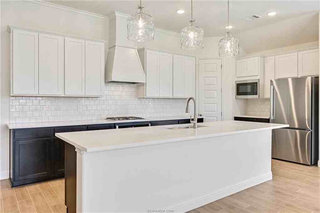3709 Lamar Hollow Ct - Photo 4 of 32