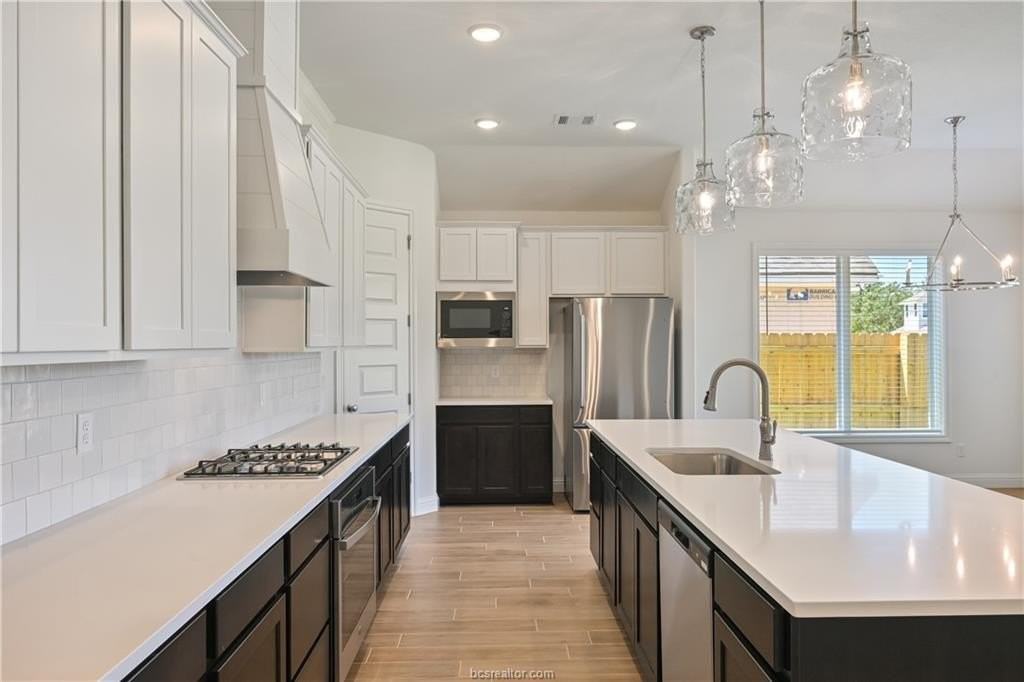 3709 Lamar Hollow Ct - Photo 5 of 32