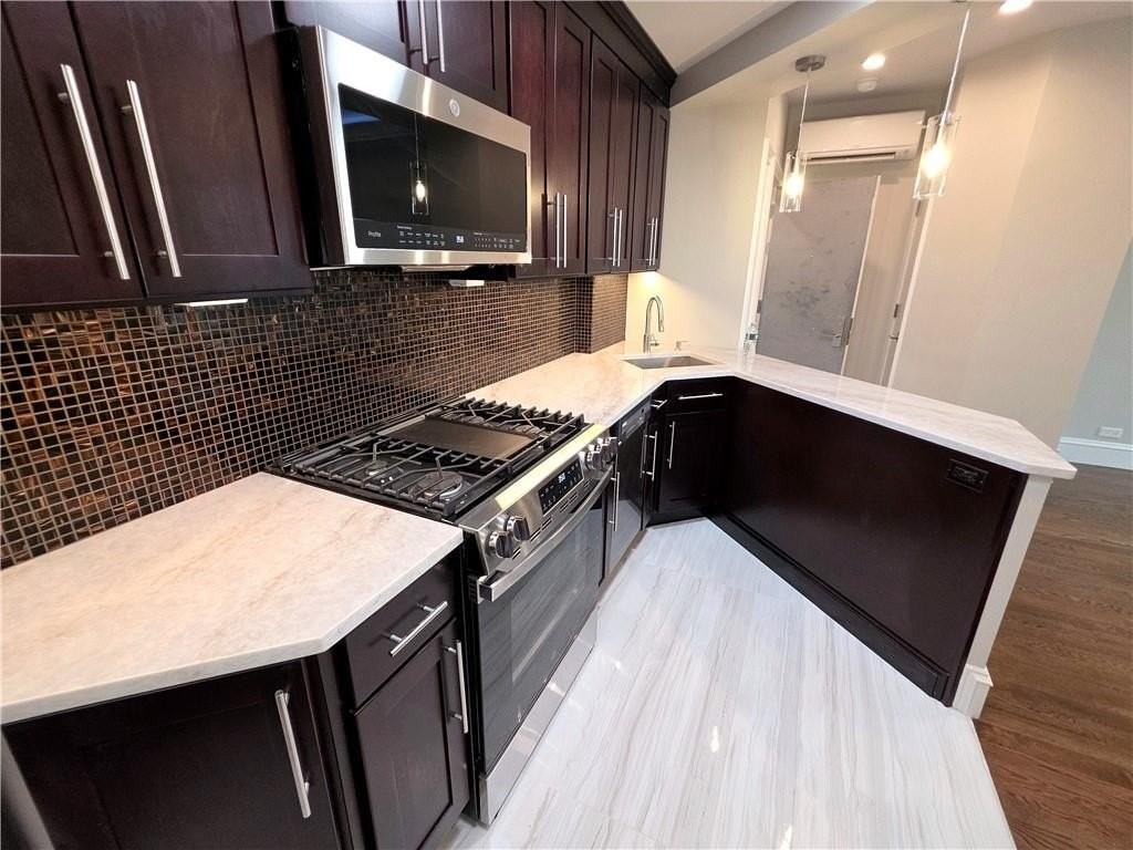 2926 Avenue M #2 - Photo 3 of 10