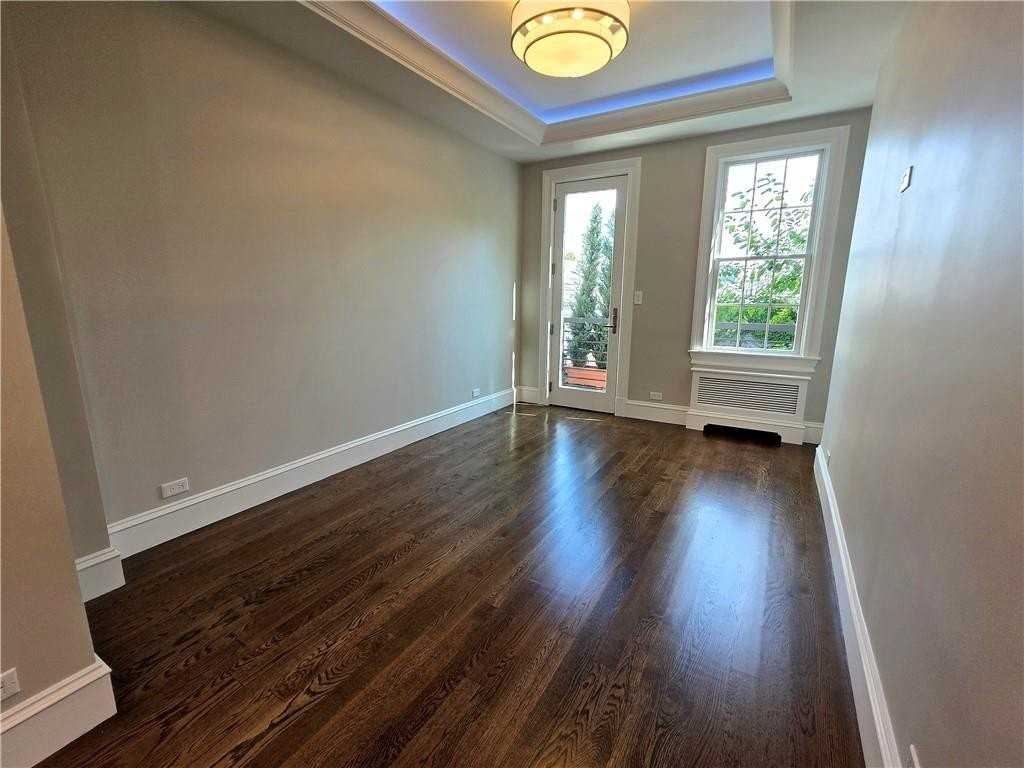 2926 Avenue M #2 - Photo 4 of 10