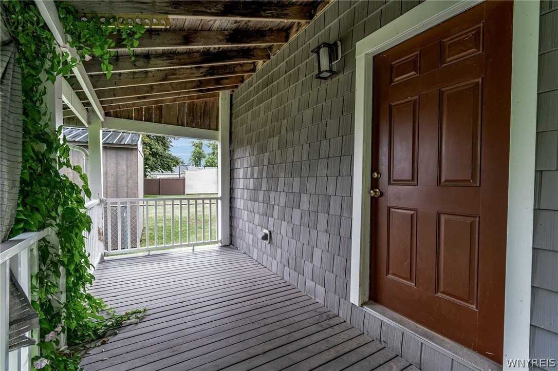 98 Louisiana St - Photo 2 of 22
