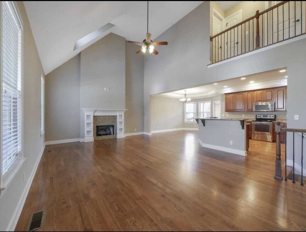 7930 Burgundy Cir #94 - Photo 5 of 48