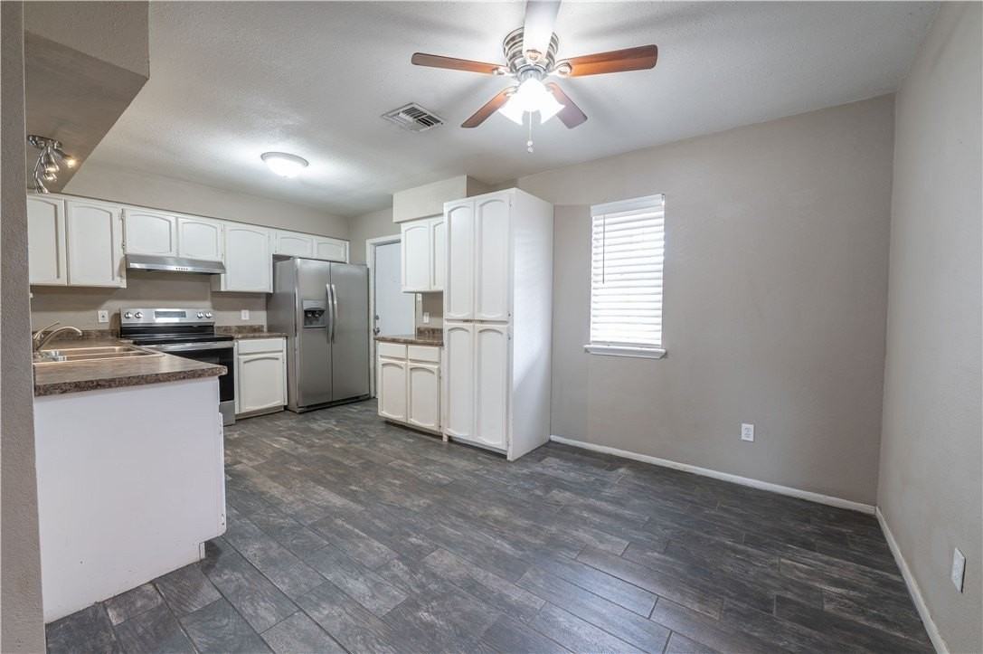 910 Red Start Cir - Photo 7 of 21