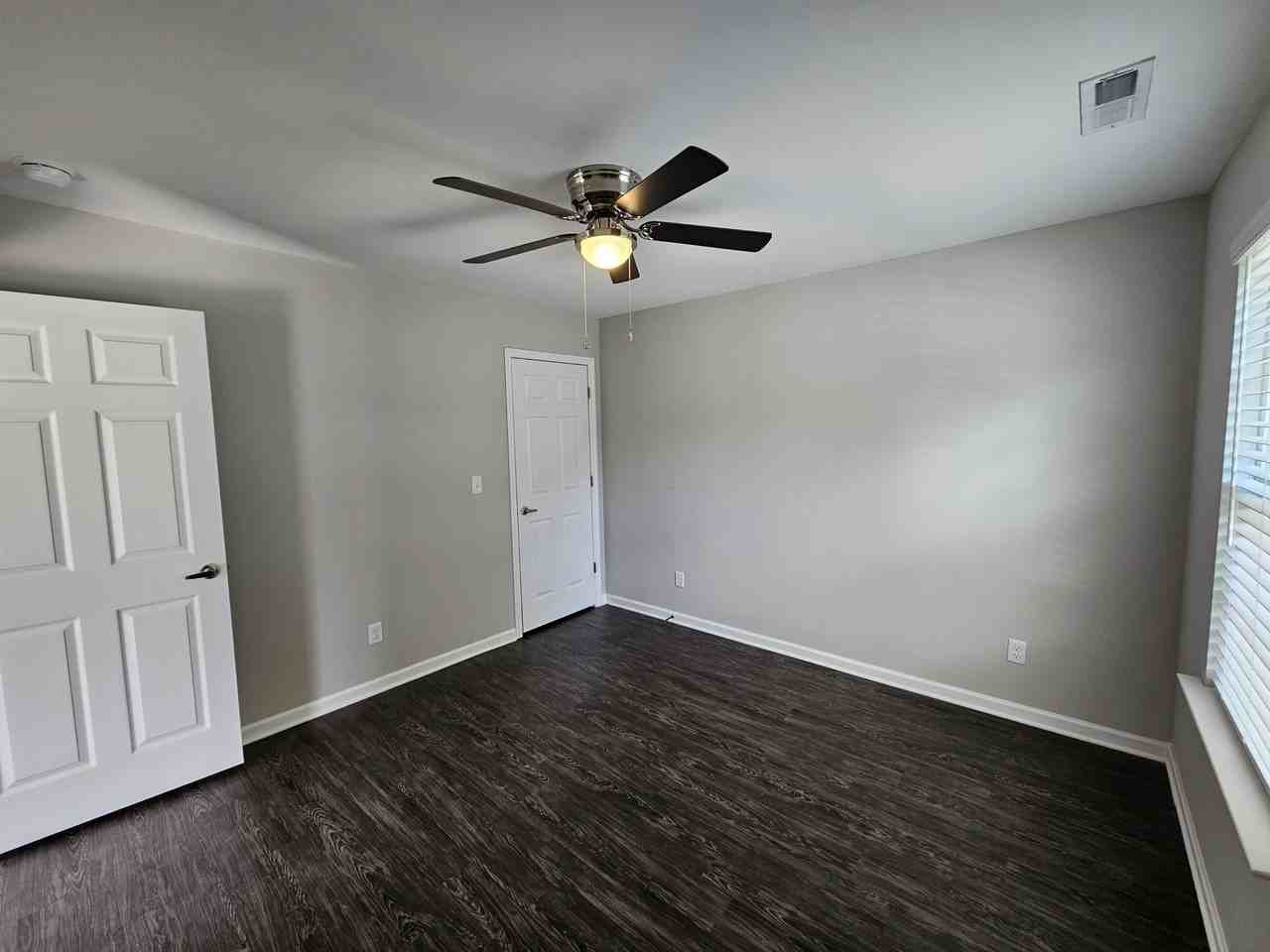 316 Chestnut St #B - Photo 5 of 11