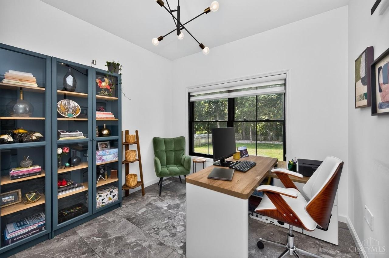 6582 Rosewood Ln - Photo 6 of 48