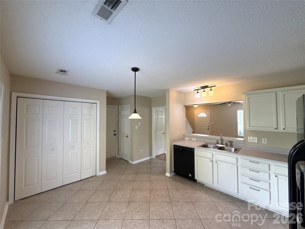 3402 Southern Ginger Dr - Photo 4 of 13