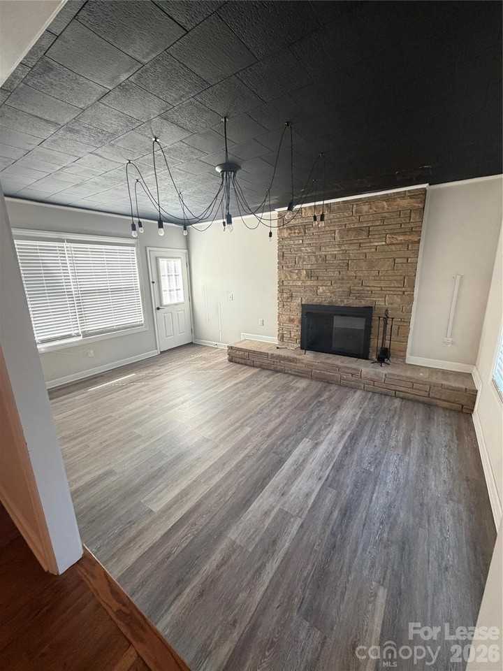 101 Mcentire Ave - Photo 3 of 12