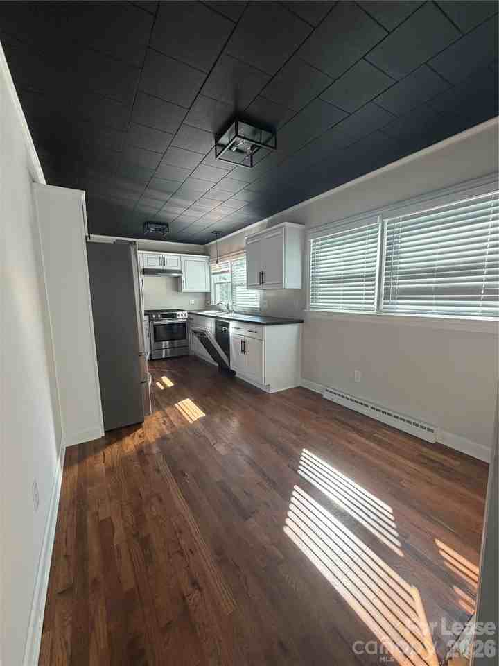 101 Mcentire Ave - Photo 4 of 12