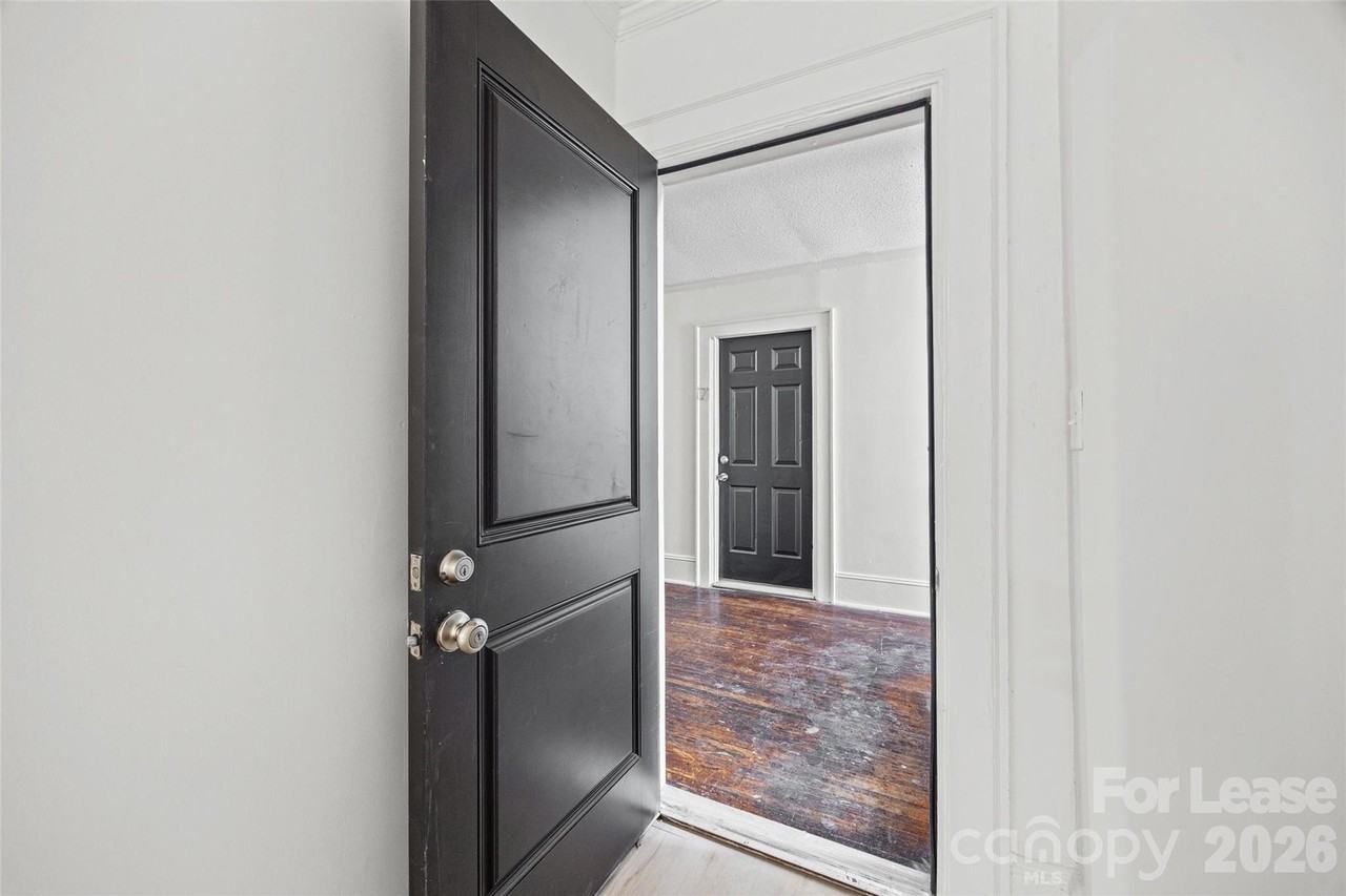 49 Corban Ave Sw #15 - Photo 2 of 17