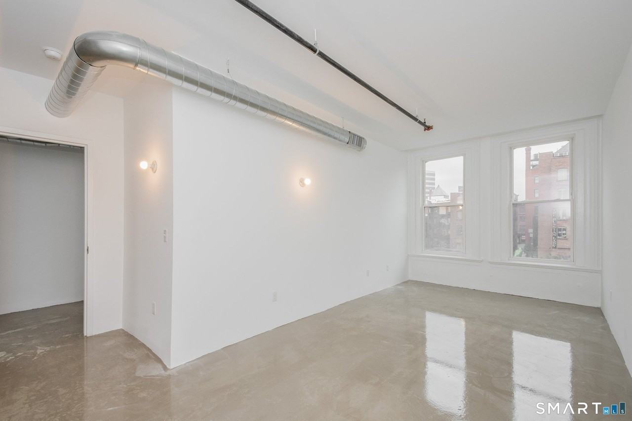 289 Asylum St #2W - Photo 4 of 6