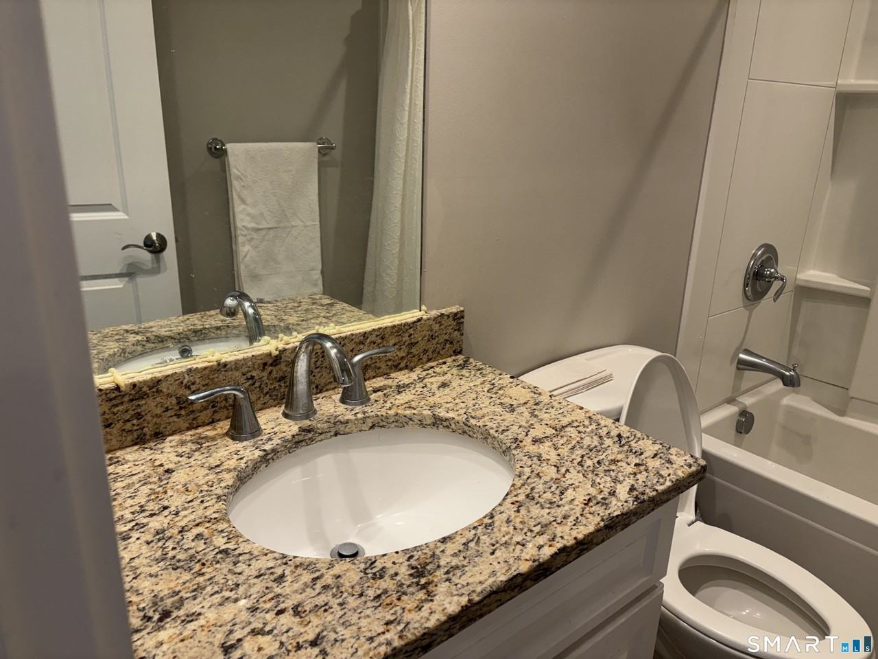 133 Harbour Close #133 - Photo 7 of 22
