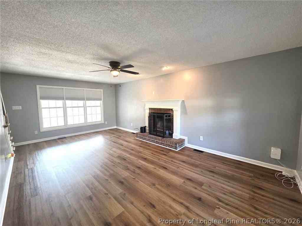 2917 Franzia Dr - Photo 6 of 40