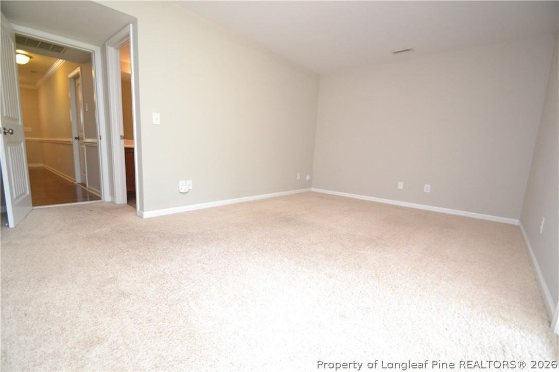 208 Irving Way - Photo 5 of 42