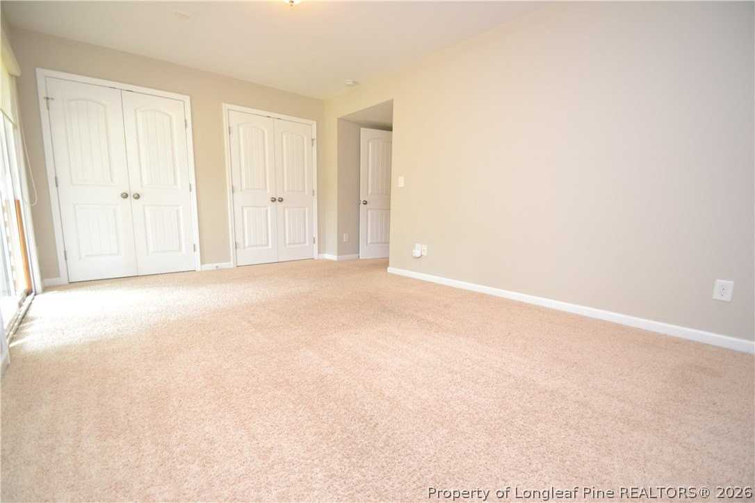 208 Irving Way - Photo 6 of 42
