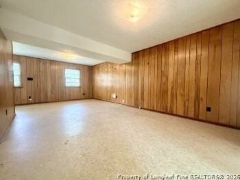 6518 Jamaica Ct - Photo 7 of 23