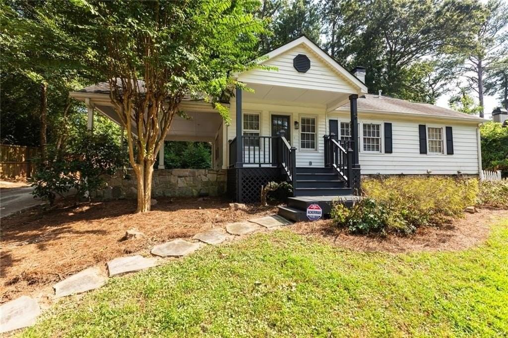 1311 Roxboro Dr Ne - Photo 4 of 50