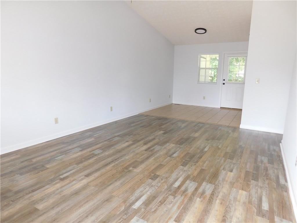 137 Riverside Dr #19 - Photo 2 of 13