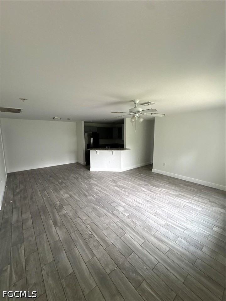 2430 Mansfield Ave S - Photo 3 of 7