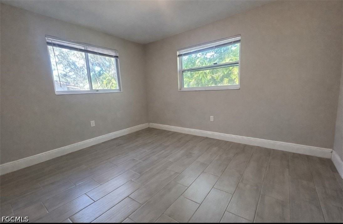917 Freemont St - Photo 7 of 15