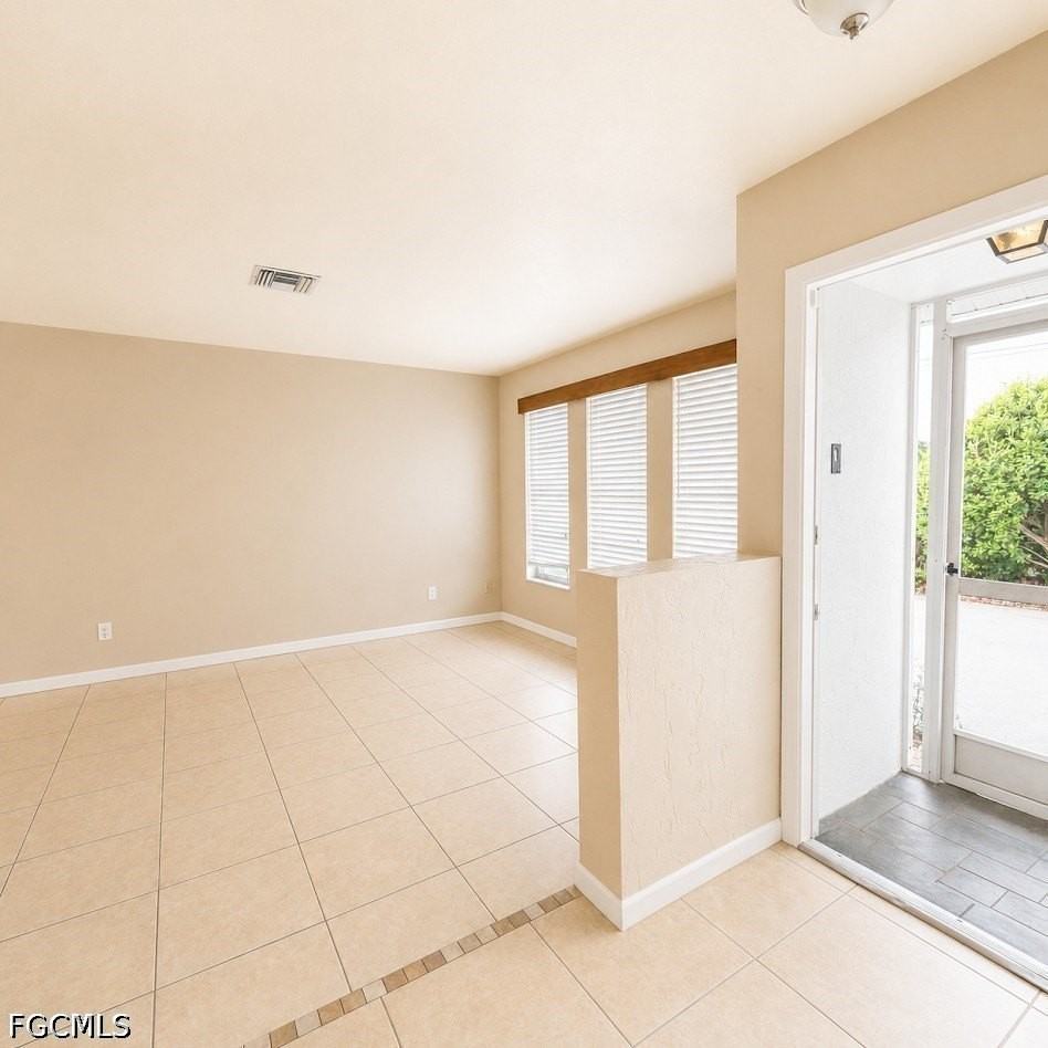 1429 Se 31st Ter - Photo 2 of 27