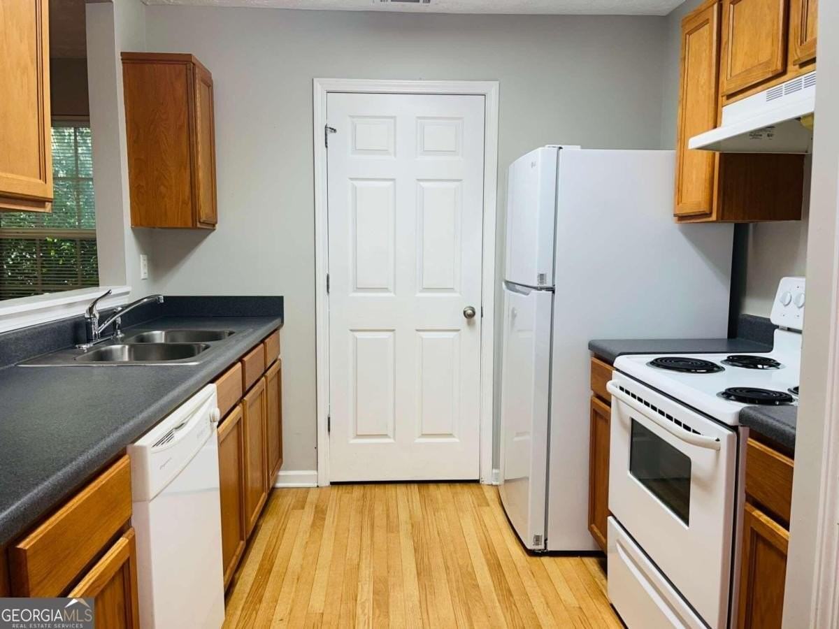 105 Granite St #A - Photo 6 of 26