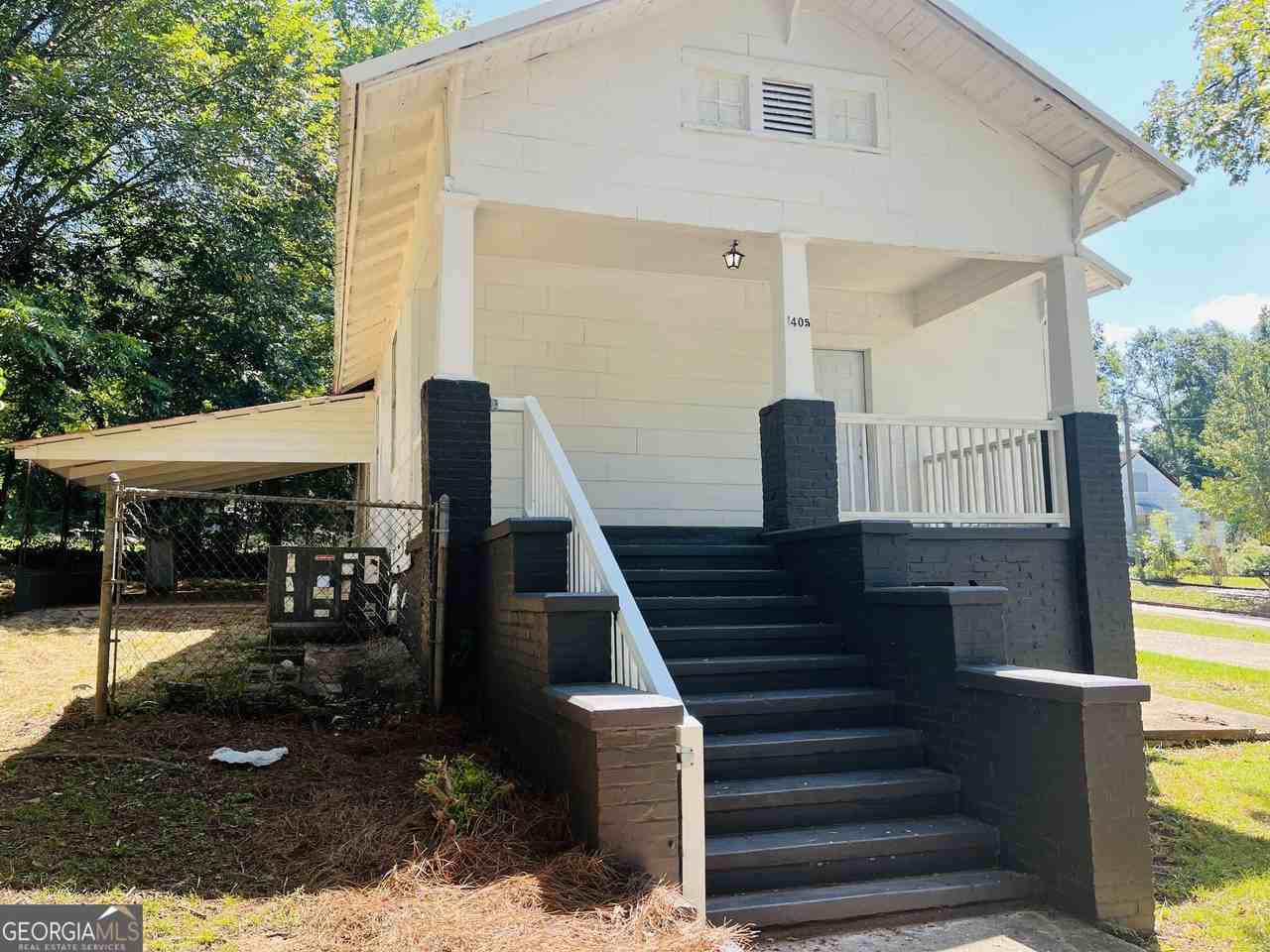 1405 Austin St - Photo 3 of 37