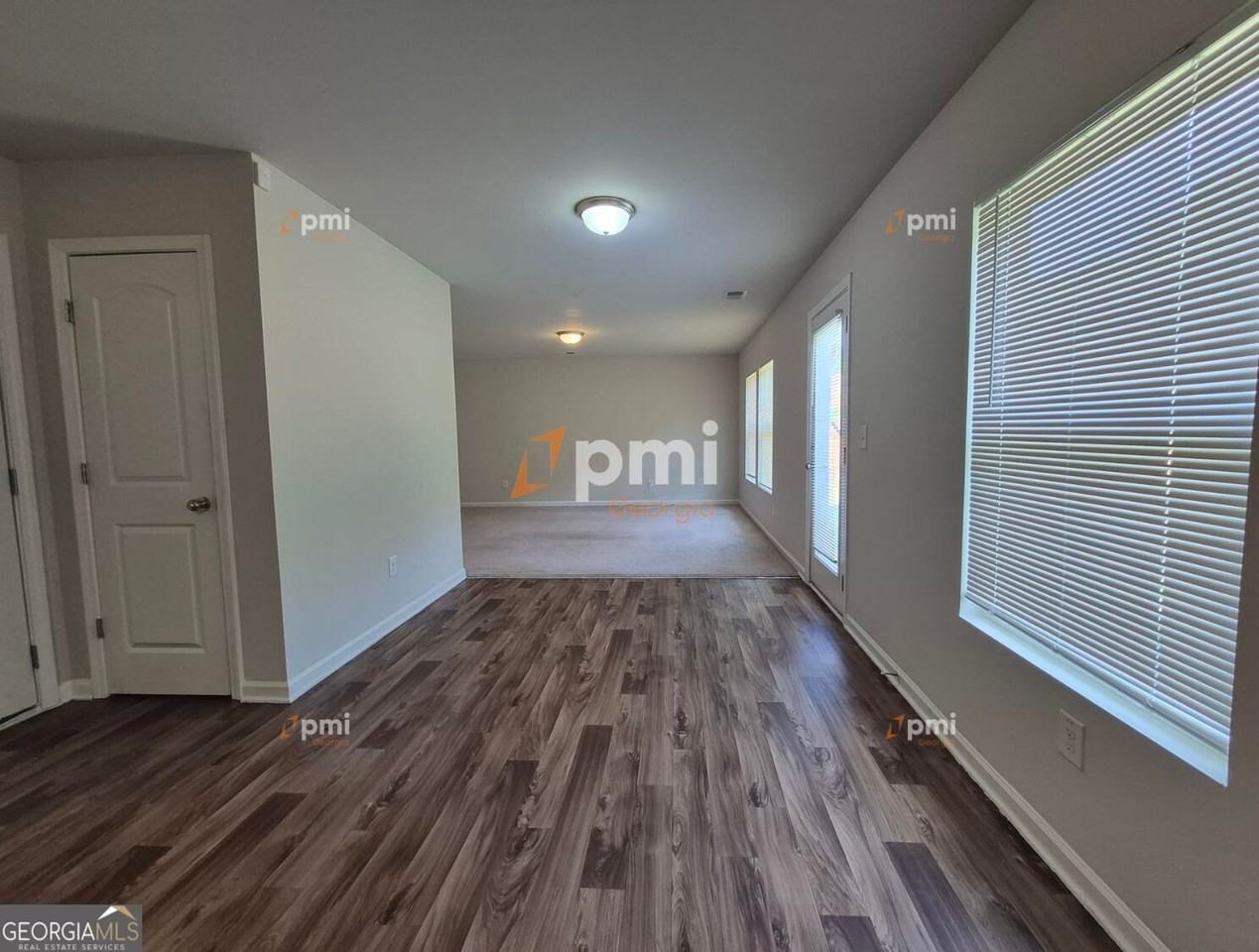 160 Kinsale Dr - Photo 3 of 19