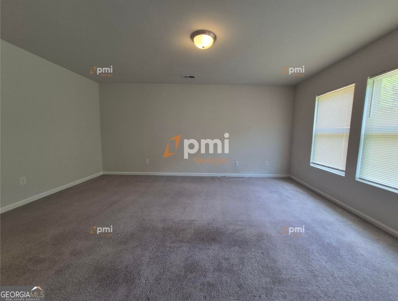 160 Kinsale Dr - Photo 4 of 19