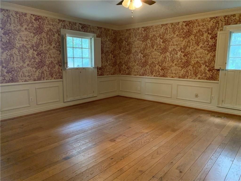 246 S Mcgregor Ave - Photo 2 of 32