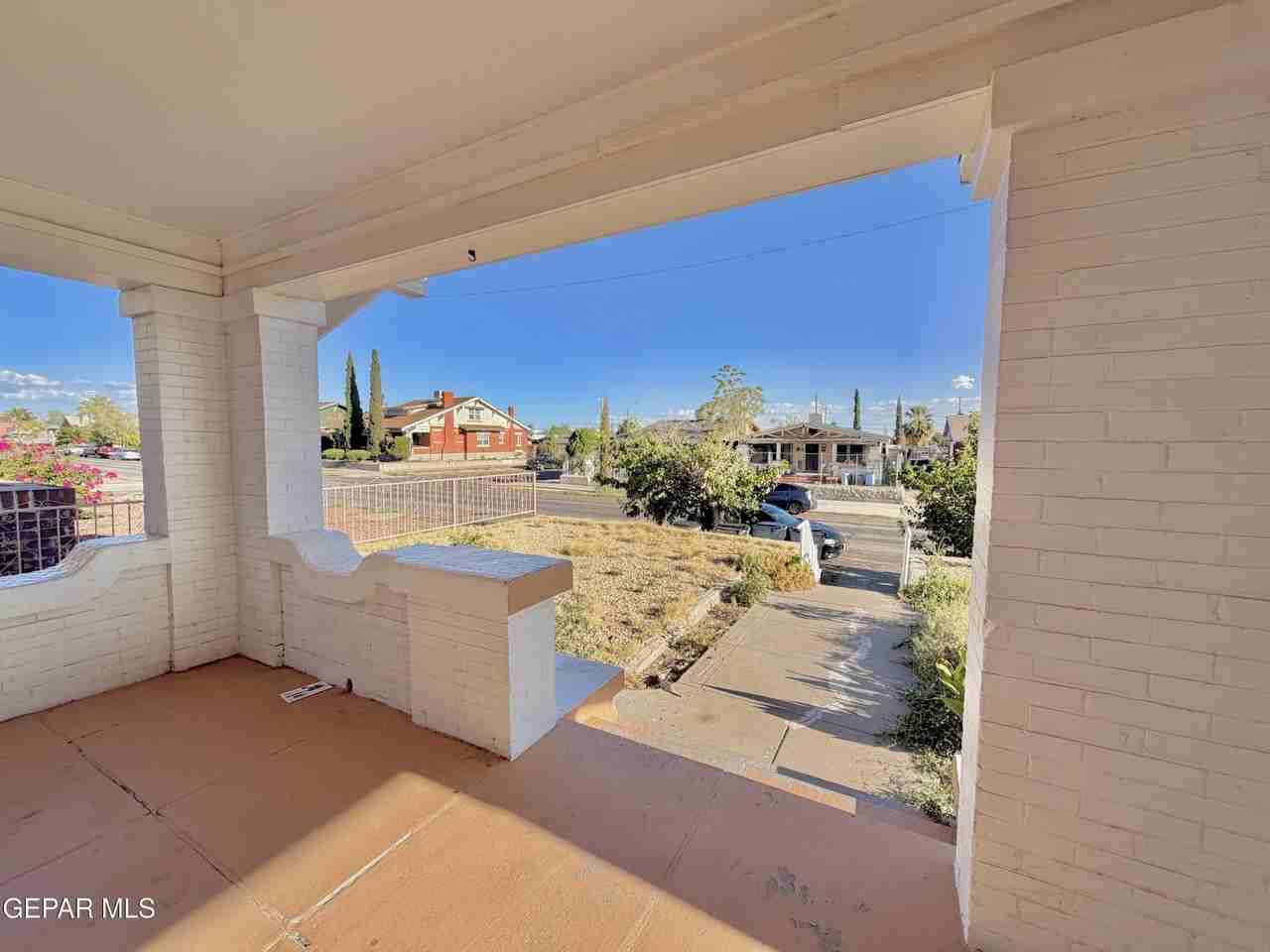 3429 Tularosa Ave - Photo 2 of 15